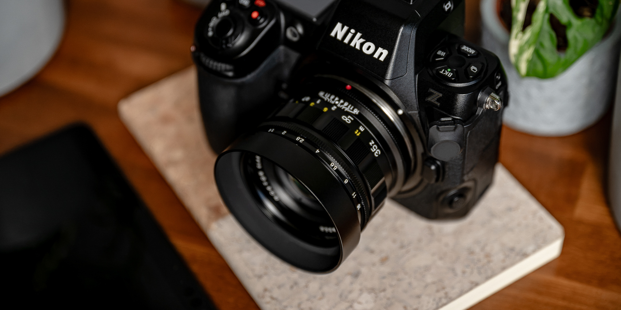 Obiektyw Voigtlander Nokton Classic 35 mm f/1,4 do Nikon Z - MC czyli flary pod kontrolą